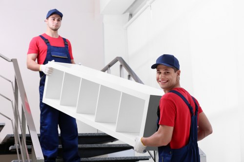 Customer complaint procedure for a man with a van service