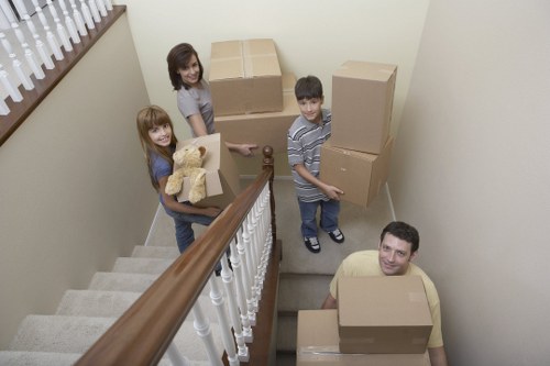 Furniture pick-up and single-item transport with a van